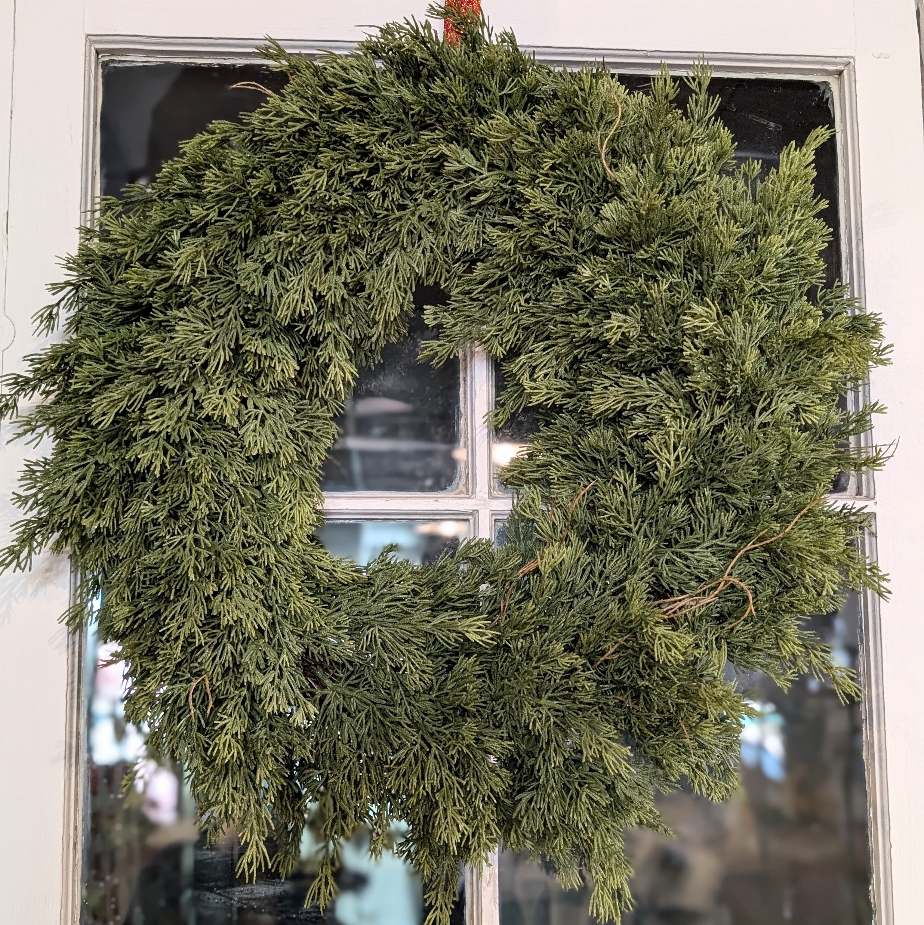 Natural 22" Cedar Wreath - Real Look