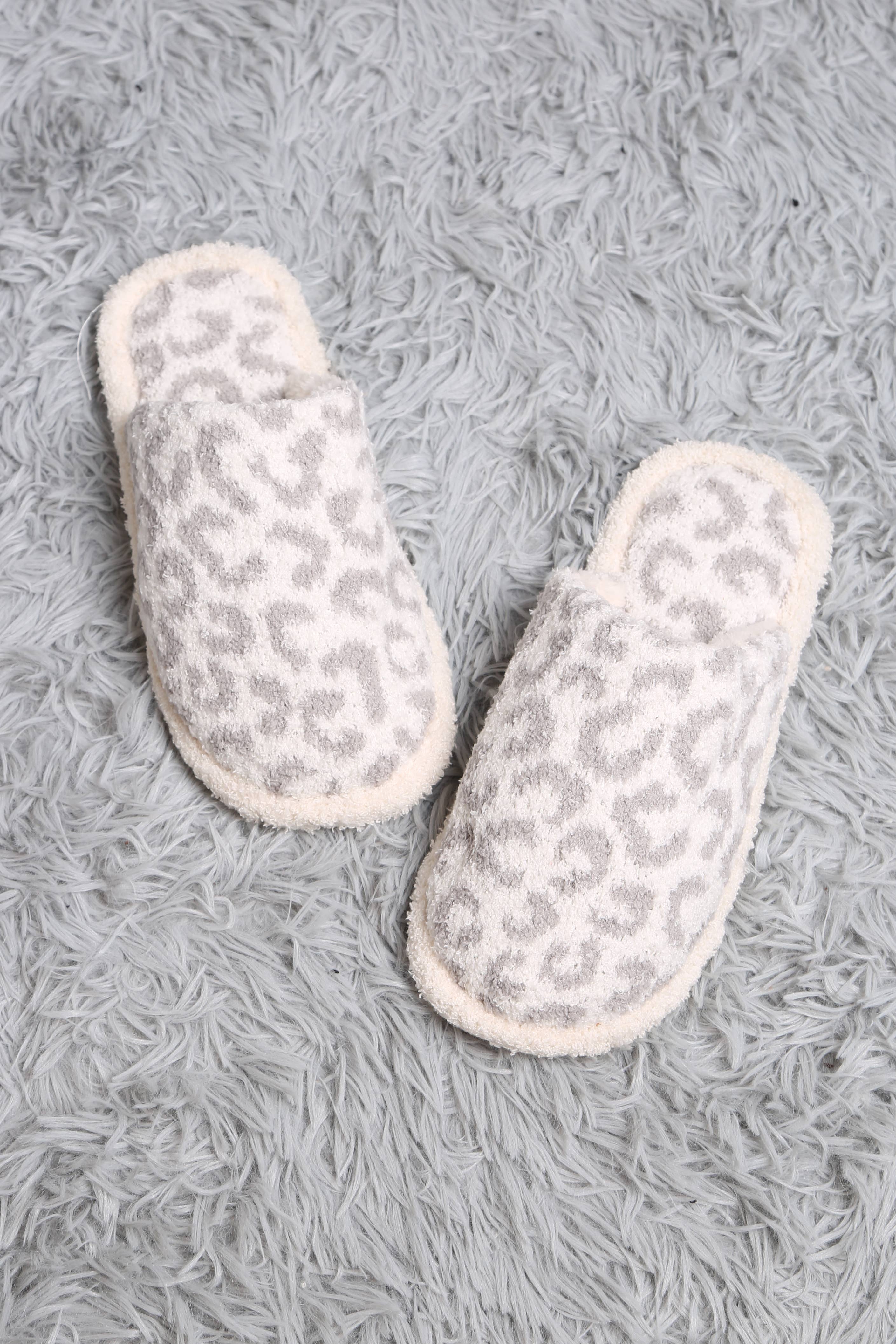 Grey Leopard Fuzzy Soft Slipper