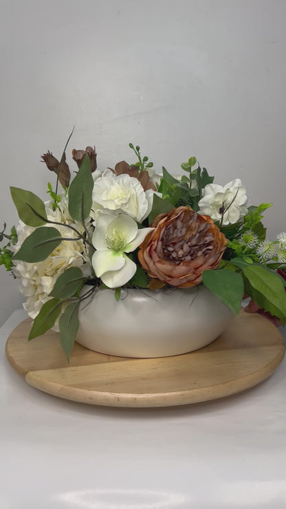 Pure Serenity Neutral Silk Centerpiece